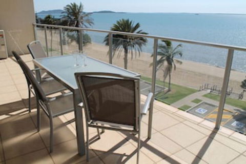 Regent Place Apartments - Queensland Tourism 0