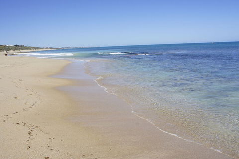 Beach Front The Wedge - Adults Only - Queensland Tourism 3