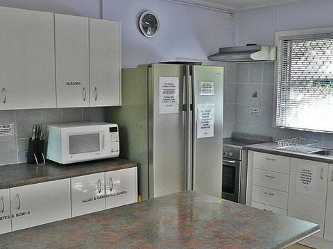 West Kimberley Lodge & Caravan Park  - QLD Tourism 4