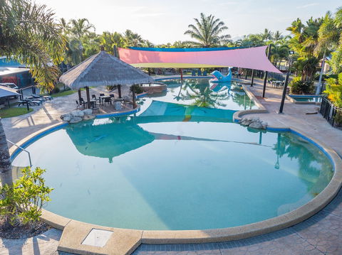Cairns Coconut Holiday Resort - QLD Tourism 3