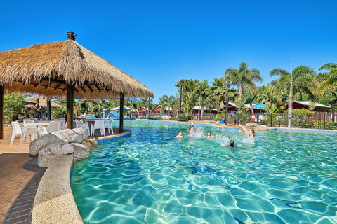 Cairns Coconut Holiday Resort - QLD Tourism 5
