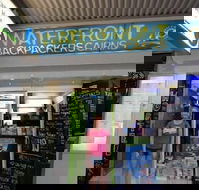 Waterfront Backpackers - Hostel - QLD Tourism