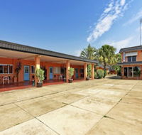 Riviera Motel Bundaberg - Queensland Tourism