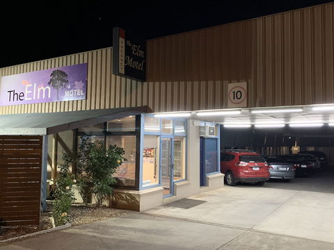 Elm Motel - Queensland Tourism 1