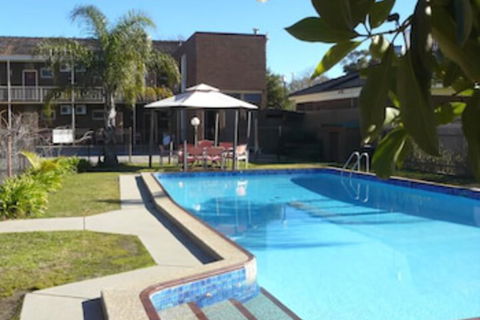 Australia Park Motel - QLD Tourism 3