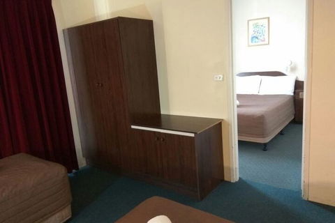 Australia Park Motel - QLD Tourism 7