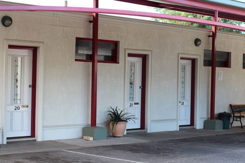 Hume Inn Motel - QLD Tourism 2