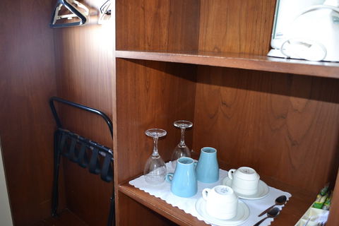 Lightkeepers Inn Motel - QLD Tourism 4