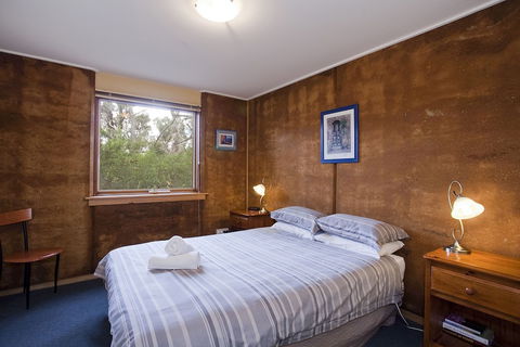 Split Point Cottages - QLD Tourism 4