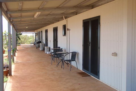 Ningaloo Bed And Breakfast - QLD Tourism 7