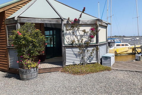 Boat Haven Studios - Queensland Tourism 6