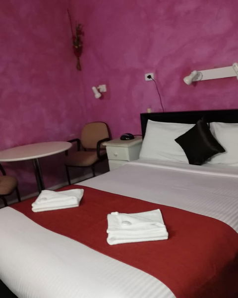 Bushmans Retreat Motor Inn - QLD Tourism 6