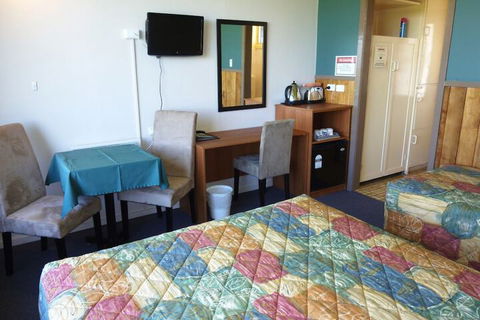 Mountain View Country Inn - Queensland Tourism 7