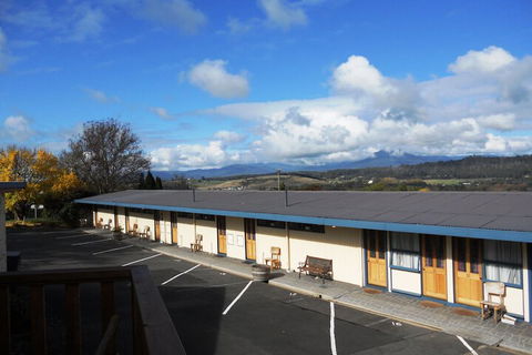 Mountain View Country Inn - Queensland Tourism 1