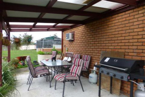 Quamby Pines Chalet - QLD Tourism 2
