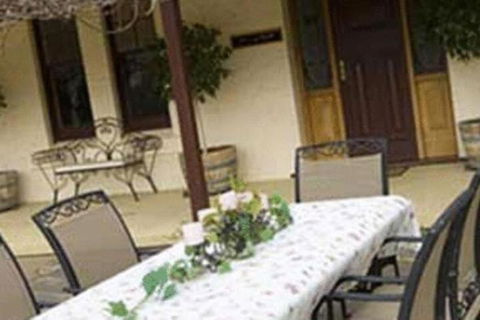 The Vintage Bed & Breakfast - Queensland Tourism 6
