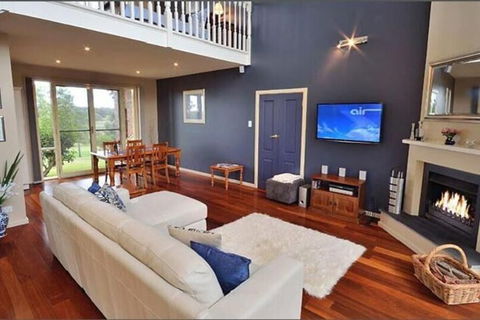 Mt Bold Estate - Queensland Tourism 6