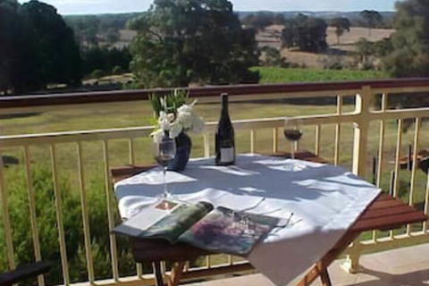 Mt Bold Estate - Queensland Tourism 0