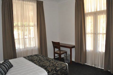 Heritage River Motor Inn - QLD Tourism 7