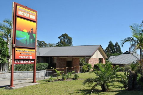 Heritage River Motor Inn - QLD Tourism 1