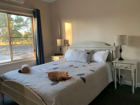 Bryn Glas Farm Stay - Queensland Tourism 6