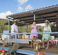 Bremer Island Banubanu Beach Retreat - Queensland Tourism