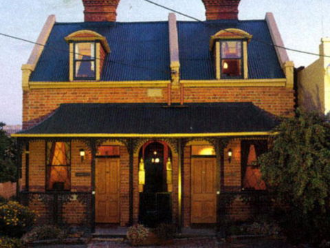 Waverley Cottages - QLD Tourism 2