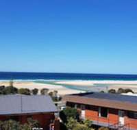 Blue Seas Holiday Villas - Queensland Tourism