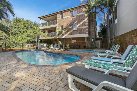 Terralong Terrace Apartments - QLD Tourism 4