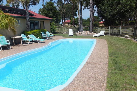 Lakes Entrance Country Cottages - Queensland Tourism 5