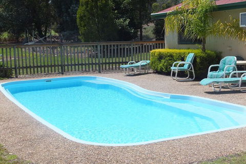 Lakes Entrance Country Cottages - Queensland Tourism 4