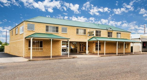 Soldiers Motel - QLD Tourism 2