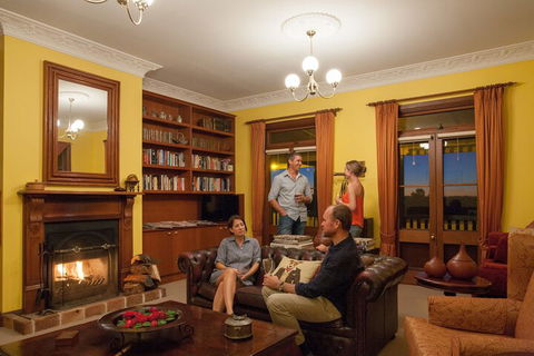 The Mudgee Homestead Guesthouse - Queensland Tourism 4