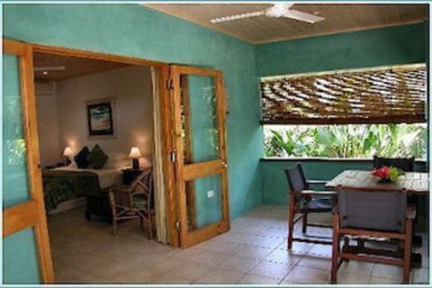 Mission Beach Shores - Queensland Tourism 7