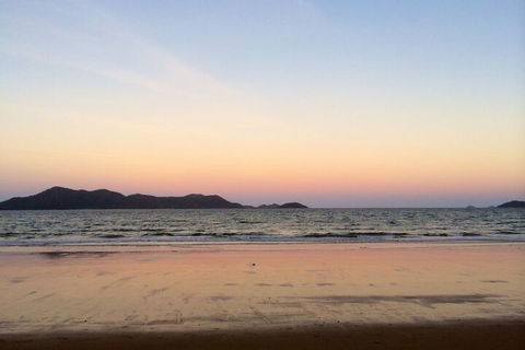 Apollo Jewel Beachfront Apartments - Queensland Tourism 2