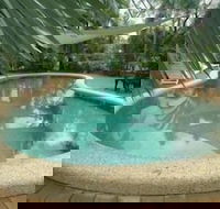 Hibiscus Lodge Bed  Breakfast - Queensland Tourism