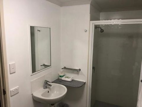 Airlie Waterfront Accommodation - Queensland Tourism 5