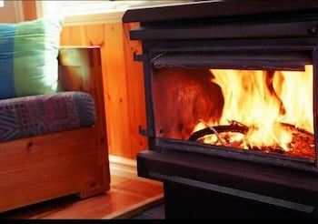 Lorne Bush House Cottages & Eco Retreats - QLD Tourism 6