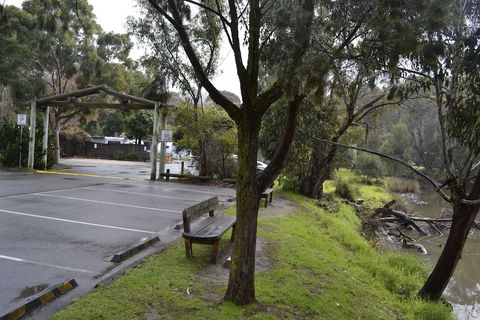 Lorne Foreshore Caravan Park - QLD Tourism 0