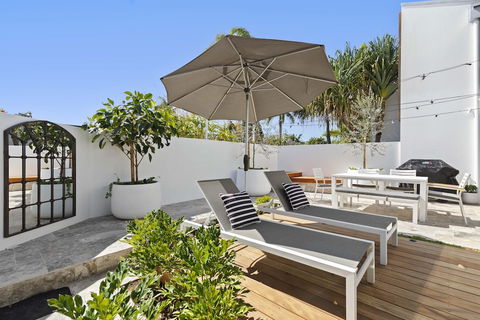 Alamode - Queensland Tourism 0