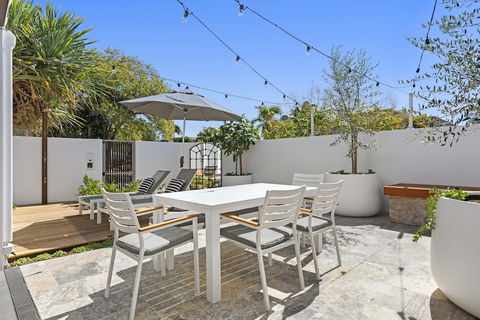 Alamode - Queensland Tourism 1