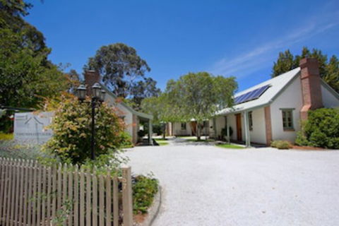 Tanunda Cottages - Queensland Tourism 0