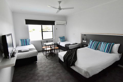 Ballina Homestead Motel - Queensland Tourism 6