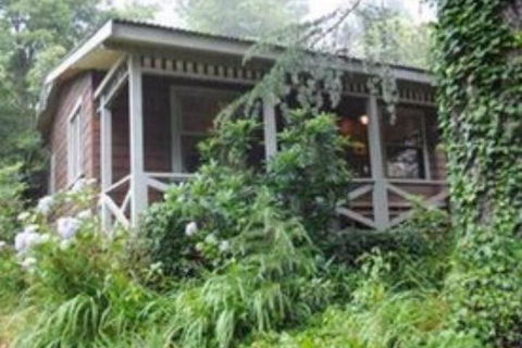 Bygone Beautys Cottages - QLD Tourism 4