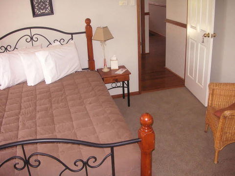 Rosedale Bed & Breakfast - QLD Tourism 2