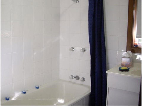 Brilex Park B & B - Queensland Tourism 3