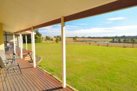 The Residence At Elbourne Wines - QLD Tourism 3