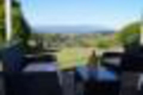 Eagles View Bed & Breakfast - Queensland Tourism 4