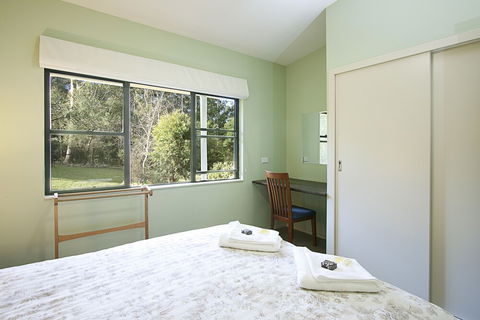 Milton Country Cottages - Queensland Tourism 6