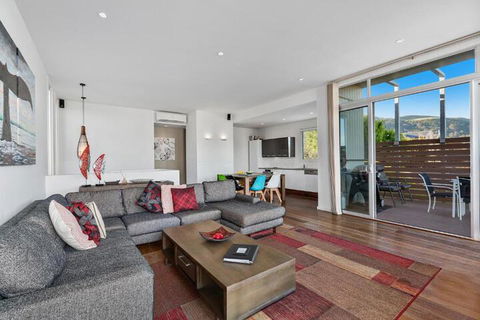 The Lane House - QLD Tourism 1